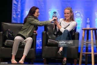 Zoie Palmer feet photo 17