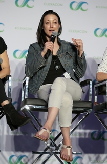 Zoie Palmer feet photo 3