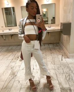 Zolee Griggs feet photo 7
