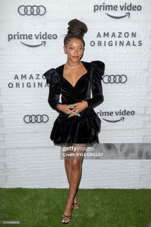 Zolee Griggs feet photo 13