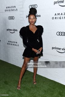Zolee Griggs feet photo 12