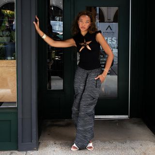 Zolee Griggs feet photo 12