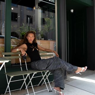 Zolee Griggs feet photo 11