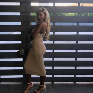 Zonnique feet photo 18