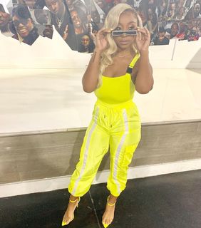 Zonnique feet photo 1