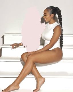 Zonnique feet photo 10