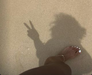 Zonnique feet photo 8