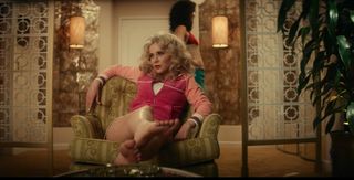 Zooey Deschanel feet photo thumbnail