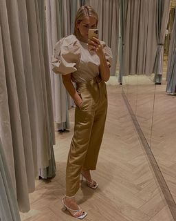 Zora Hejdová feet photo 5