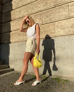 Zora Hejdová feet photo 14