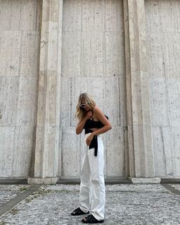 Zora Hejdová feet photo 13