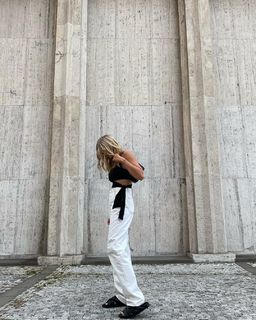 Zora Hejdová feet photo 12