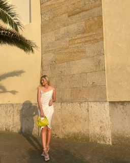 Zora Hejdová feet photo 13