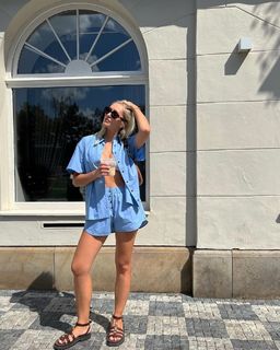 Zora Hejdová feet photo 14