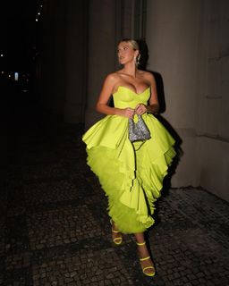 Zora Hejdová feet photo 13
