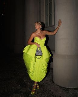 Zora Hejdová feet photo 10