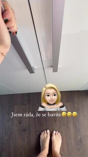 Zora Hejdová feet photo 20