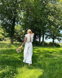 Zora Hejdová feet photo 8
