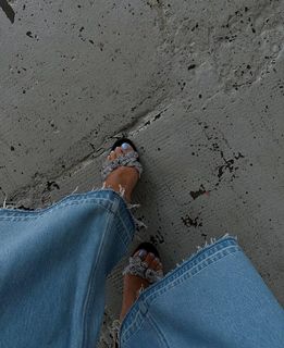 Zora Hejdová feet photo 14