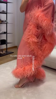 Zora Hejdová feet photo 4