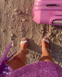 Zora Hejdová feet photo 16