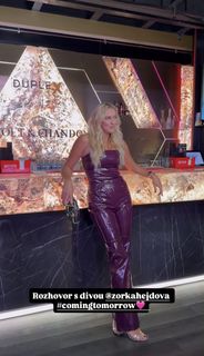 Zora Hejdová feet photo 8