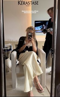 Zora Hejdová feet photo 2