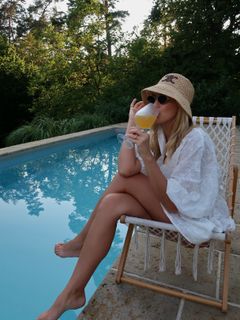 Zora Hejdová feet photo 11