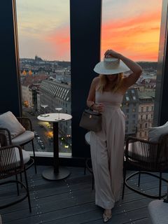 Zora Hejdová feet photo 20