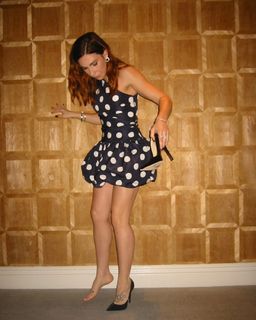 Zosia Mamet feet photo 3