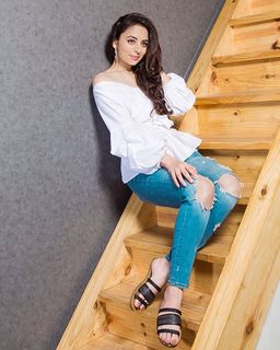 Zoya Afroz feet photo 6