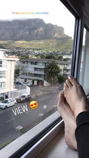 Zoya Afroz feet photo 15