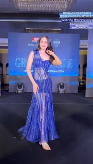 Zoya Afroz feet photo 11