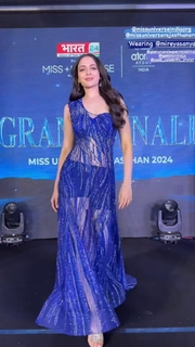 Zoya Afroz feet photo 9