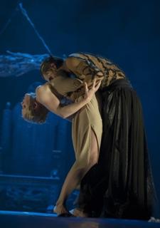 Zoya Berber feet photo thumbnail