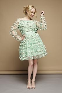 Zoya Berber feet photo thumbnail