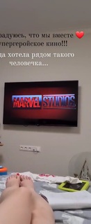 Zoya Berber feet photo thumbnail