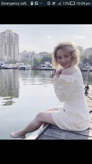 Zoya Berber feet photo thumbnail