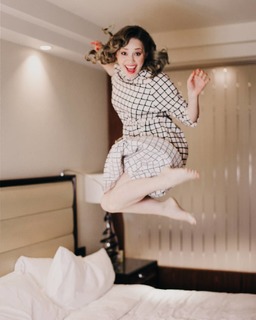 Zoya Berber feet photo thumbnail