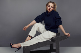 Zoya Berber feet photo thumbnail