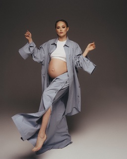 Zoya Berber feet photo thumbnail