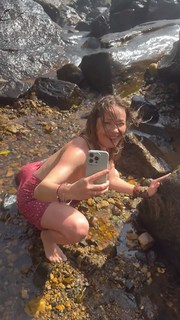 Zoya Berber feet photo thumbnail