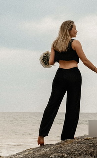 Zoya Berber feet photo thumbnail