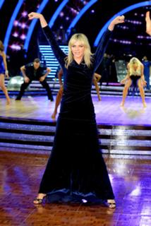 Zoë Ball feet photo 7