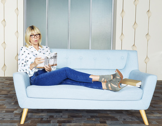 Zoë Ball feet photo 12