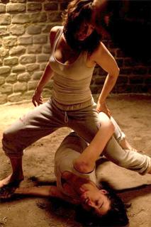 Zoë Bell feet photo thumbnail