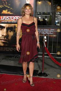 Zoë Bell feet photo thumbnail