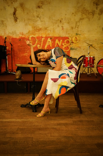 Zoë Chao feet photo 15