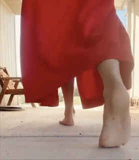 Zoë Chao feet photo 12