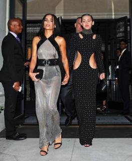 Zoë Kravitz feet photo thumbnail